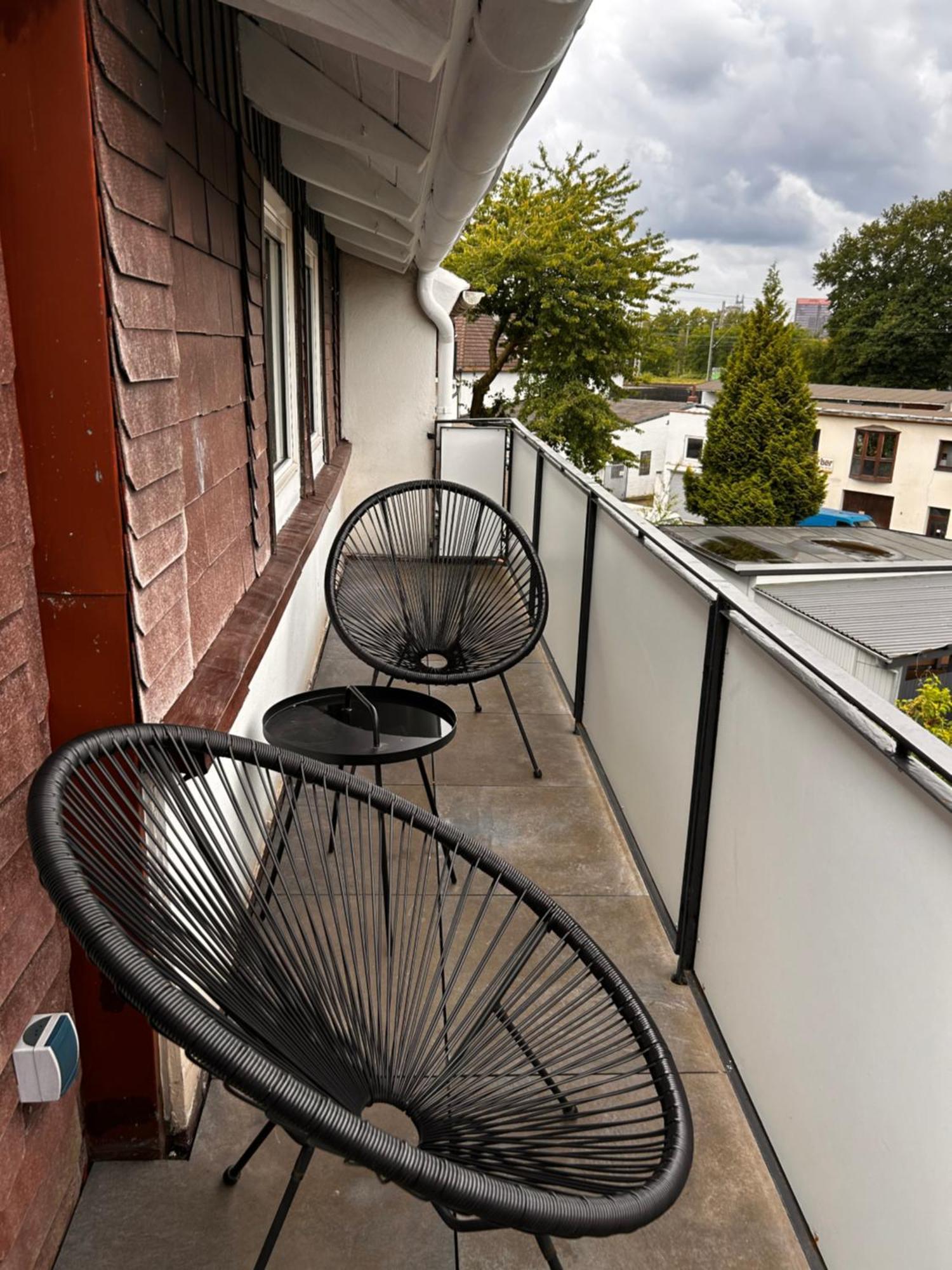 Apartment Air 13